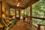A Whitewater Retreat - Screened-In Porch 